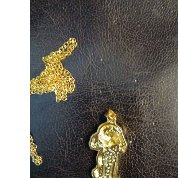 Adorable Gold Rhinestones Poodle Dog Necklace - Picture 7 of 7